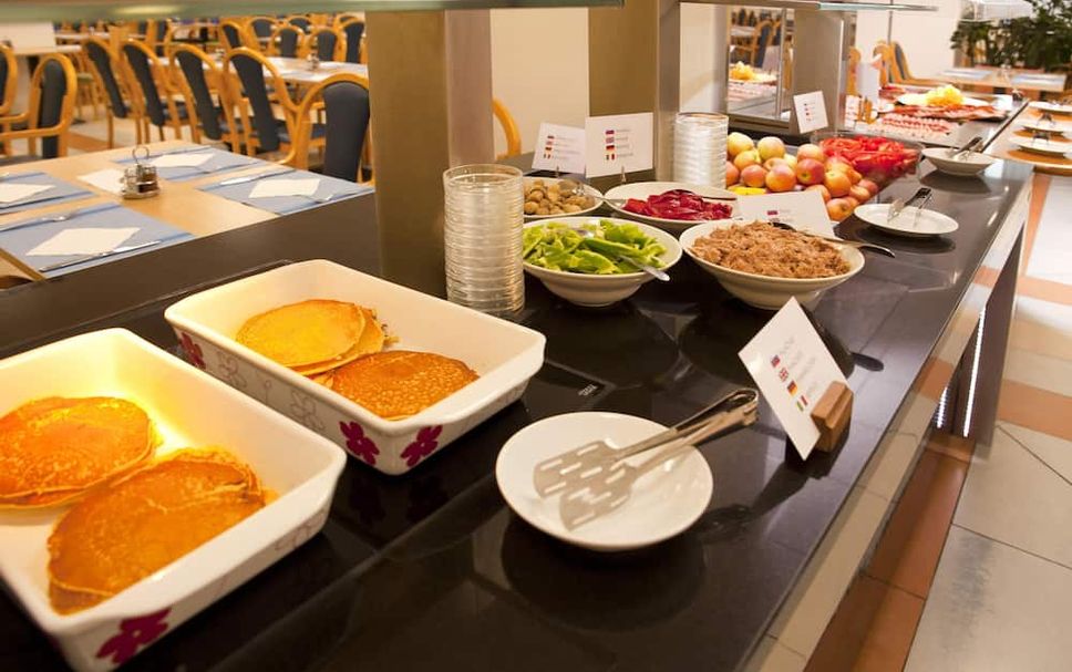 Buffet Gambar