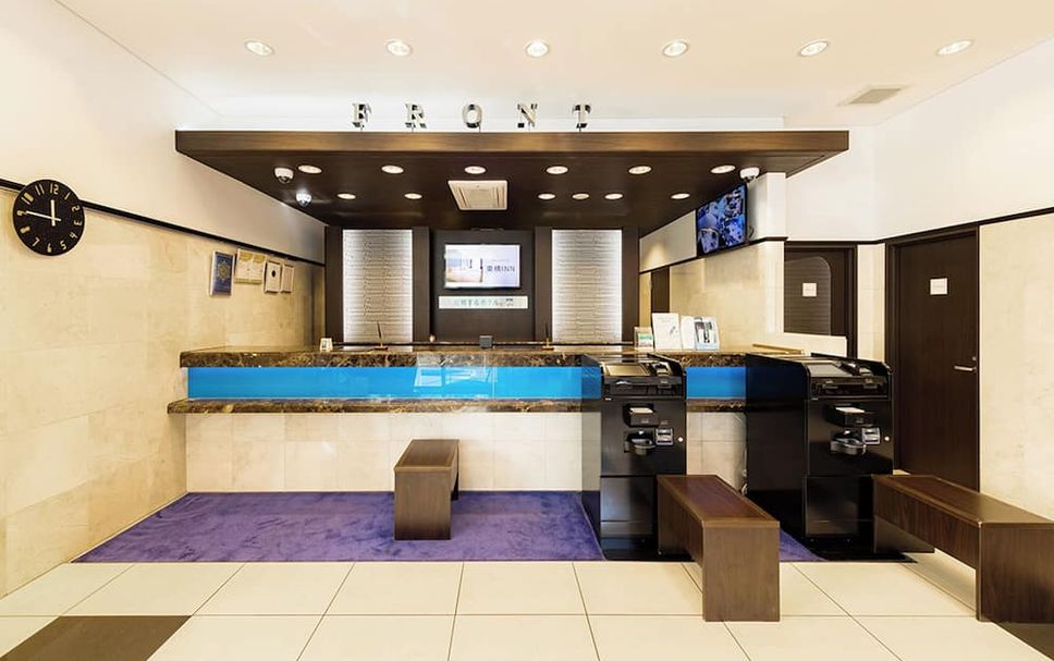 Meja Penyambut Tetamu Gambar