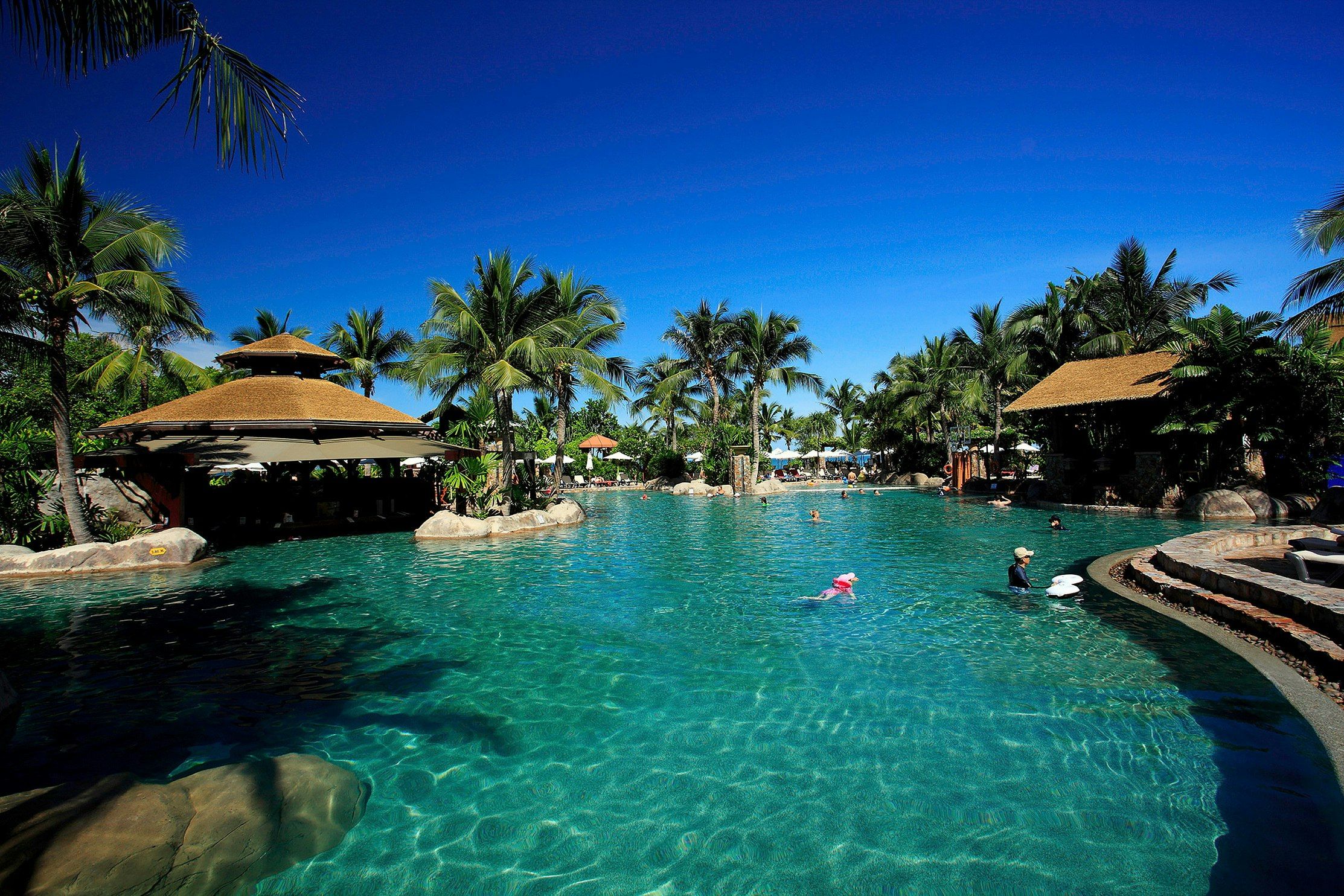 Kolam renang Gambar