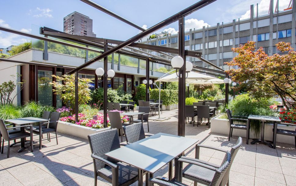 Patio Gambar