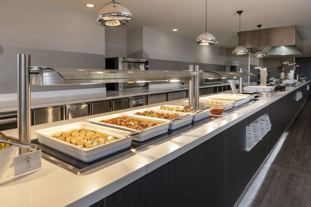Buffet Gambar