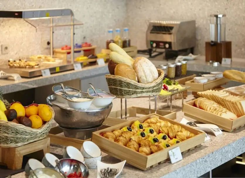 Buffet Gambar