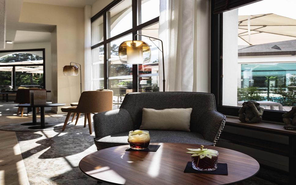 Balai Menunggu Gambar