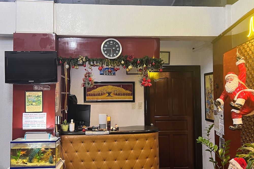 Meja Penyambut Tetamu