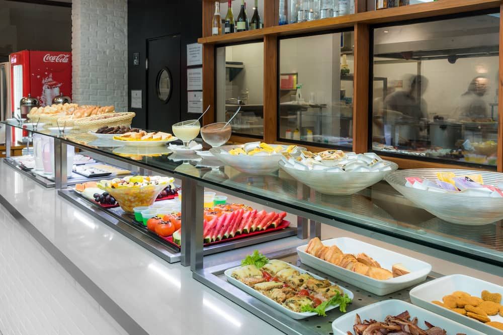 Buffet Gambar