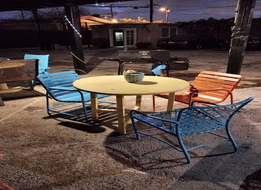 Patio Gambar