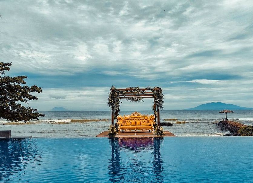 Kolam renang Gambar