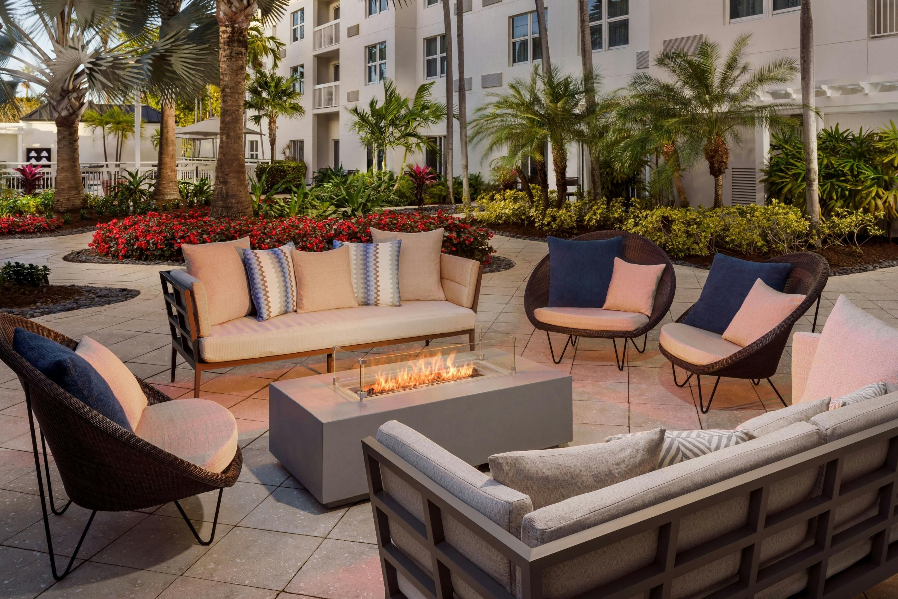 Patio Gambar