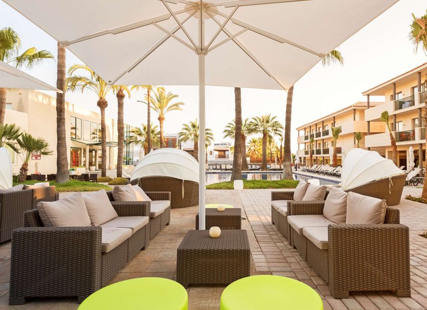 Patio Gambar