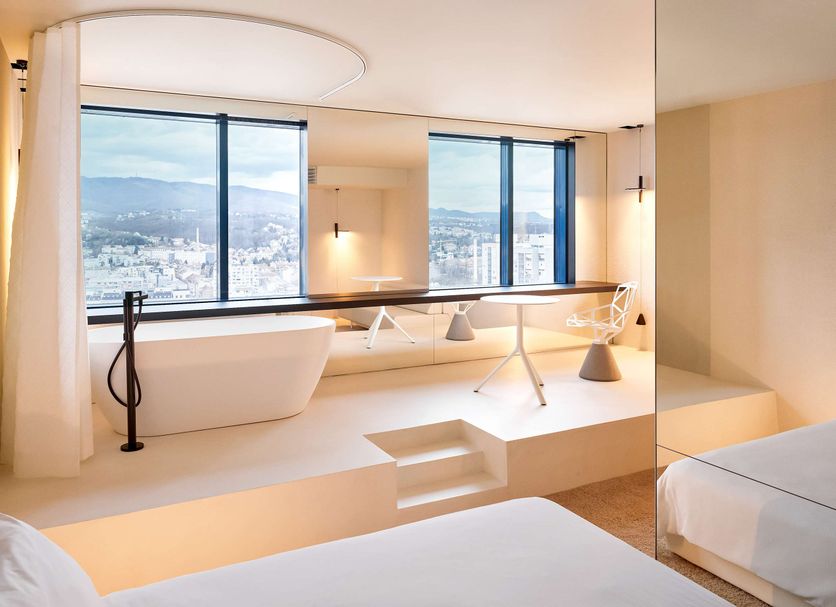 Hotel amenity Gambar