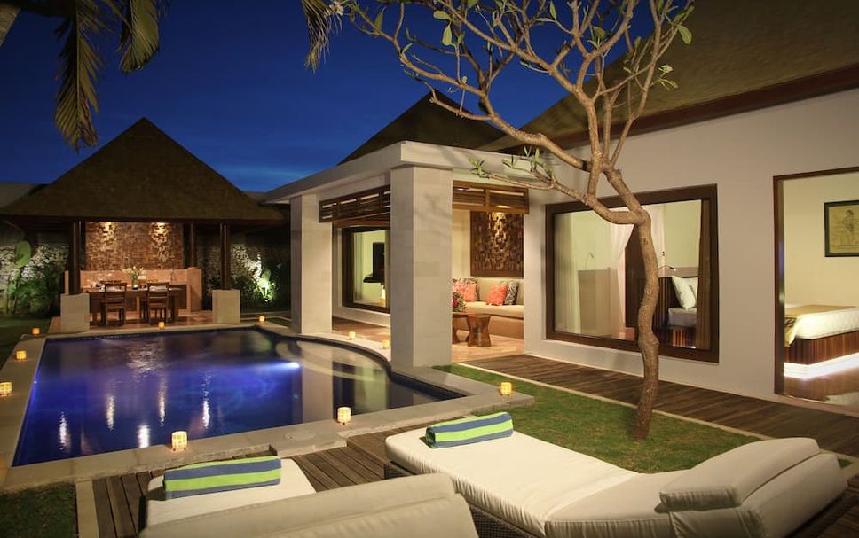 Kolam renang Gambar