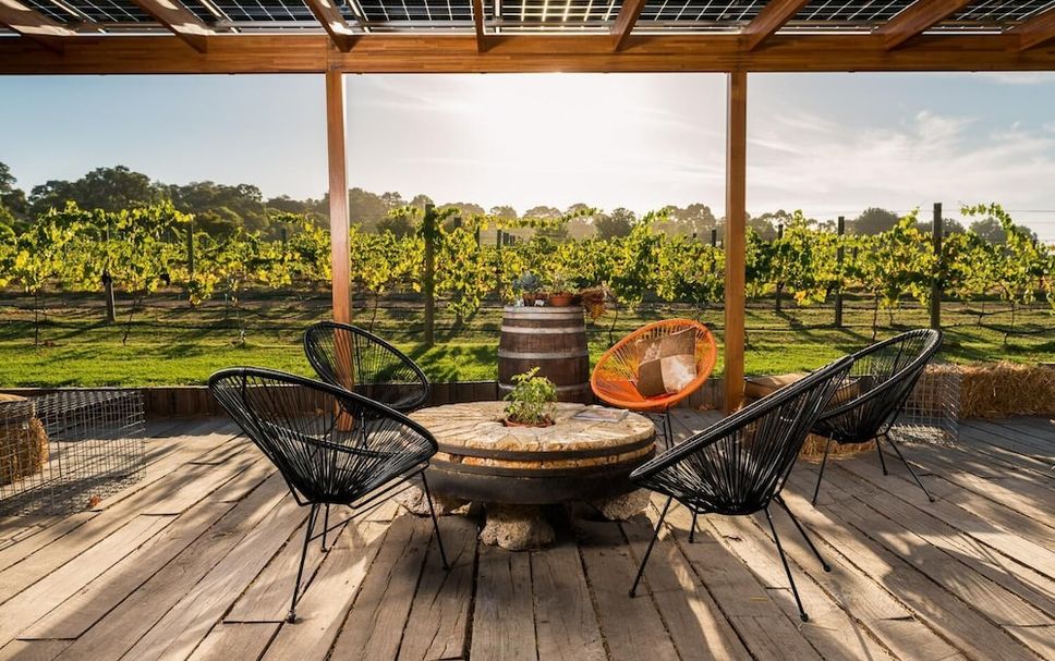 Patio Gambar
