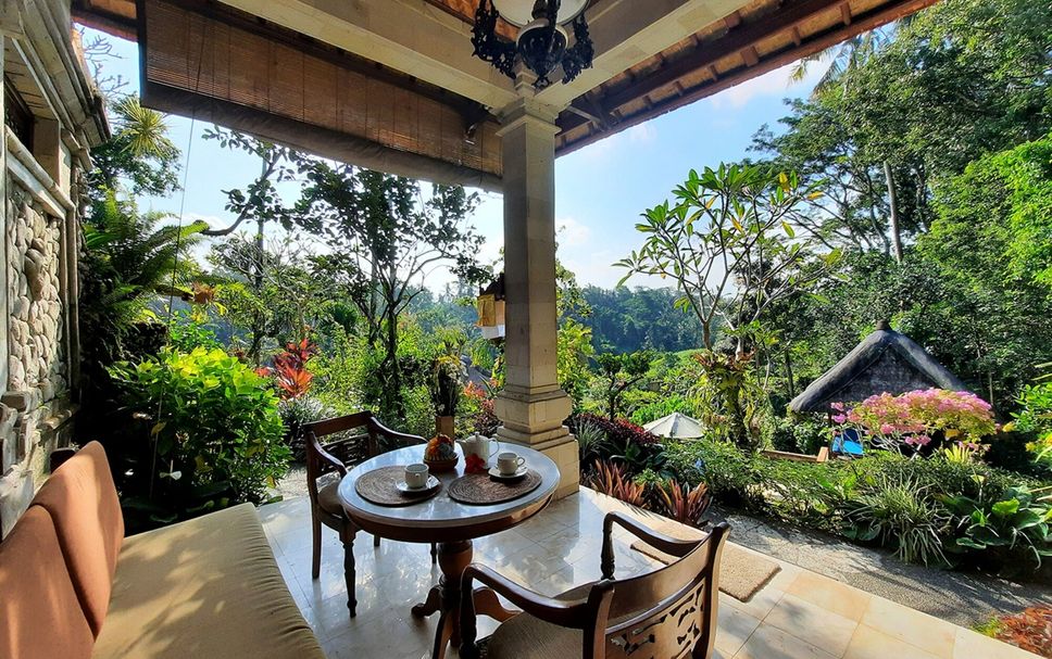 Patio Gambar