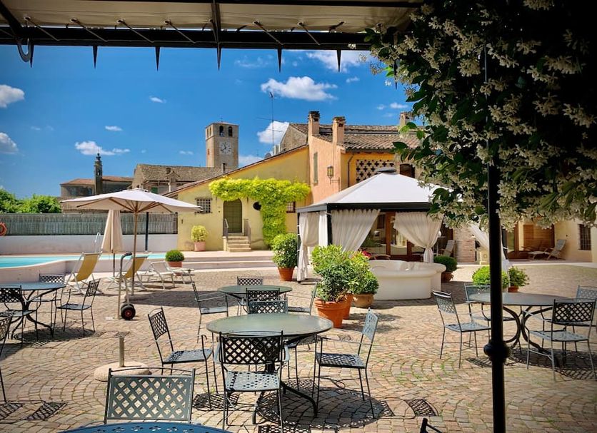Patio Gambar