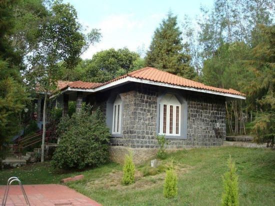 Pemandangan luar