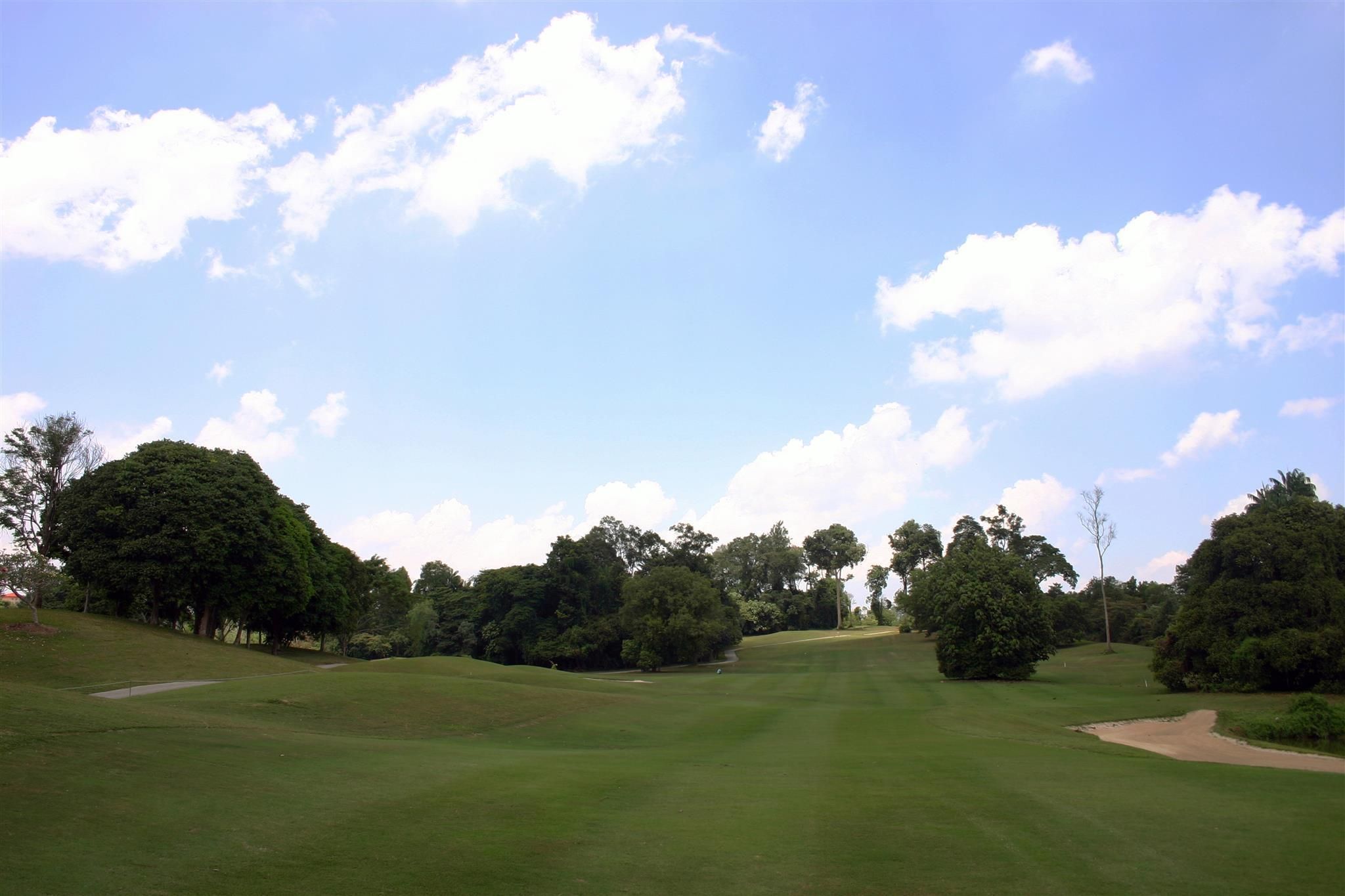 Pemandangan luar