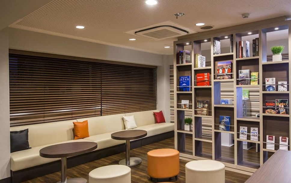 Balai Menunggu Gambar