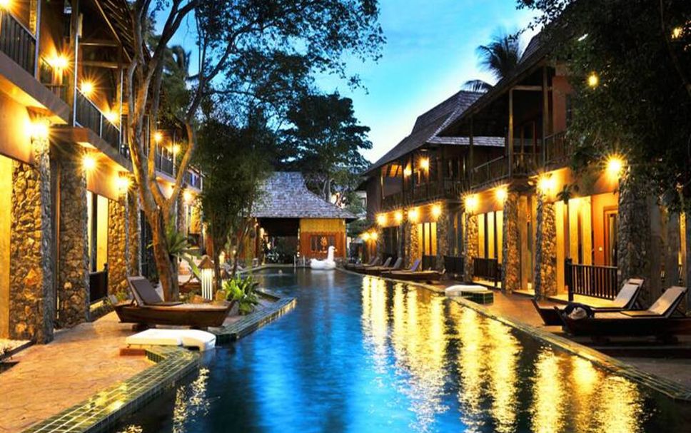 Kolam renang Gambar