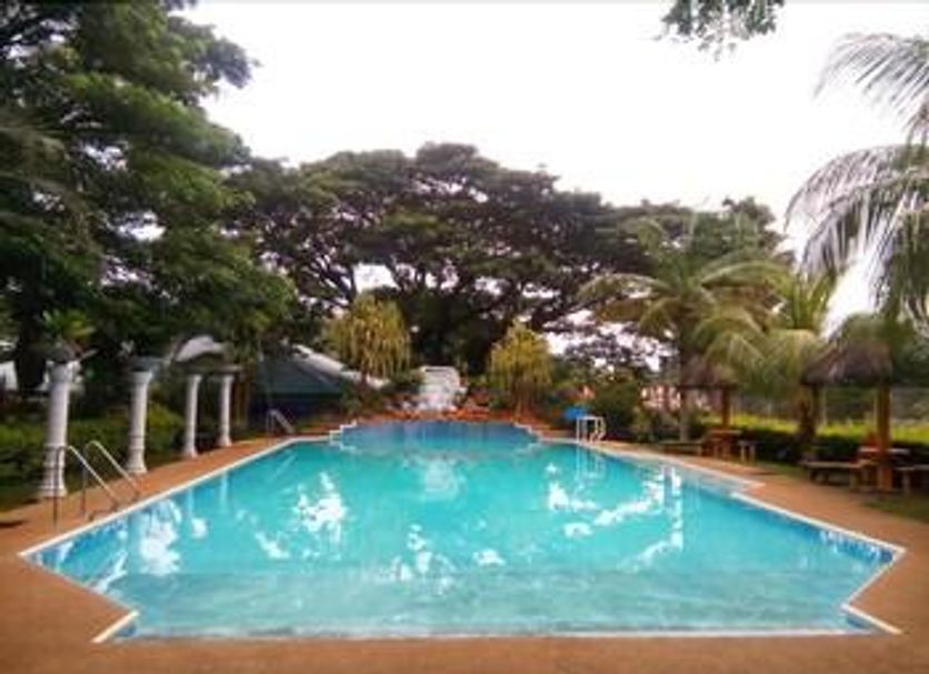 Kolam renang Gambar