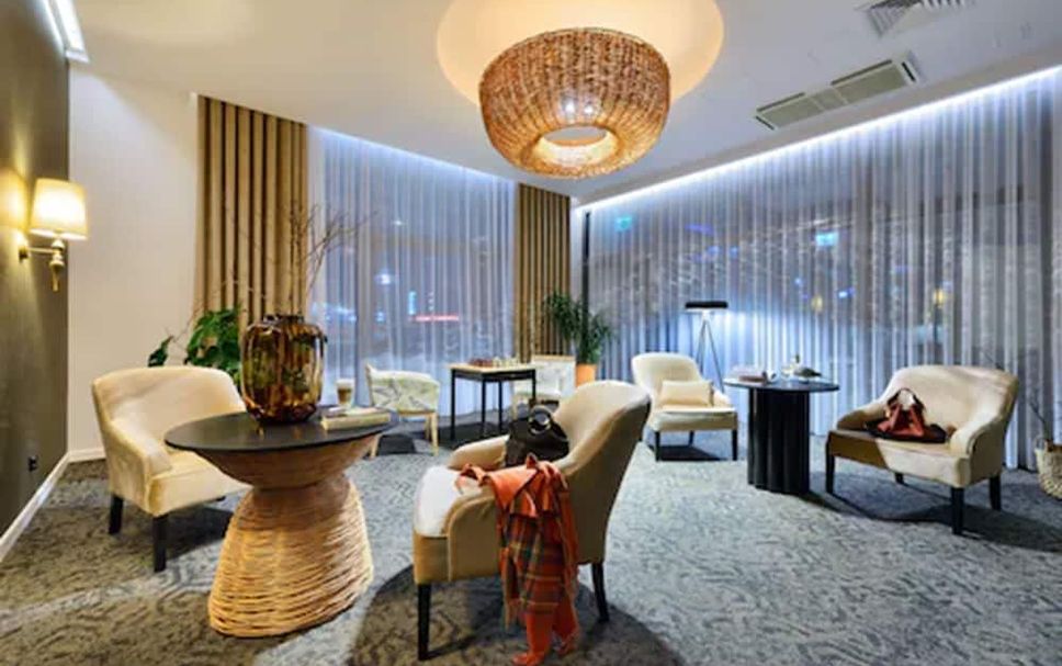 Balai Menunggu Gambar