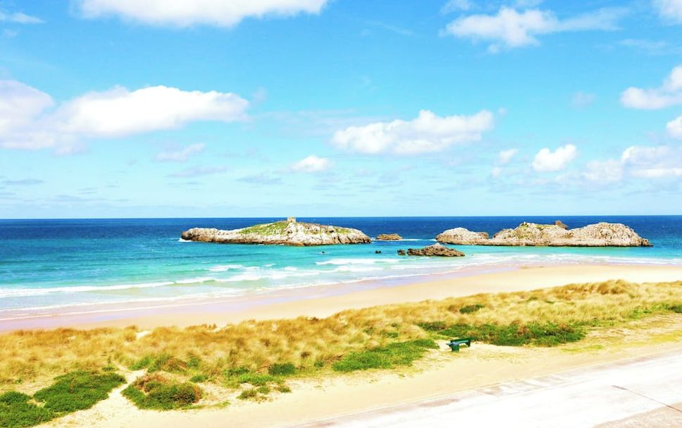 Pantai Gambar