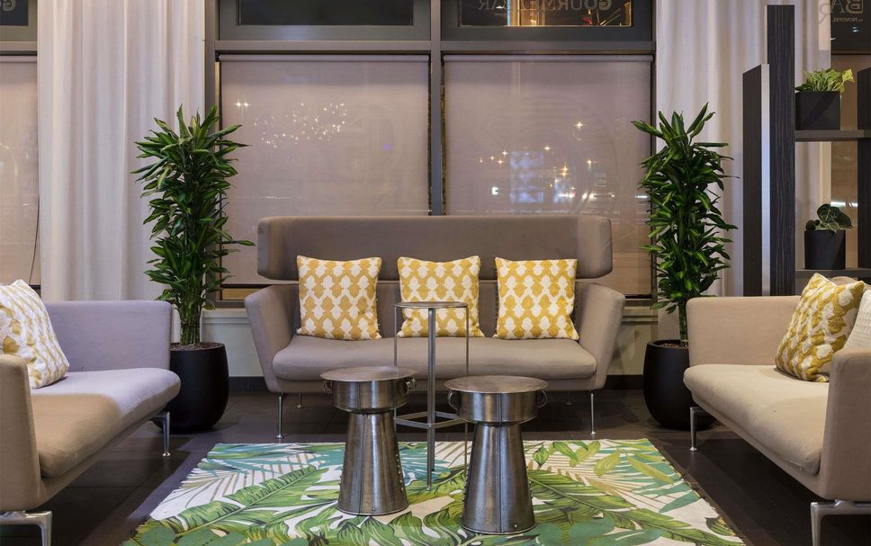 Balai Menunggu Gambar