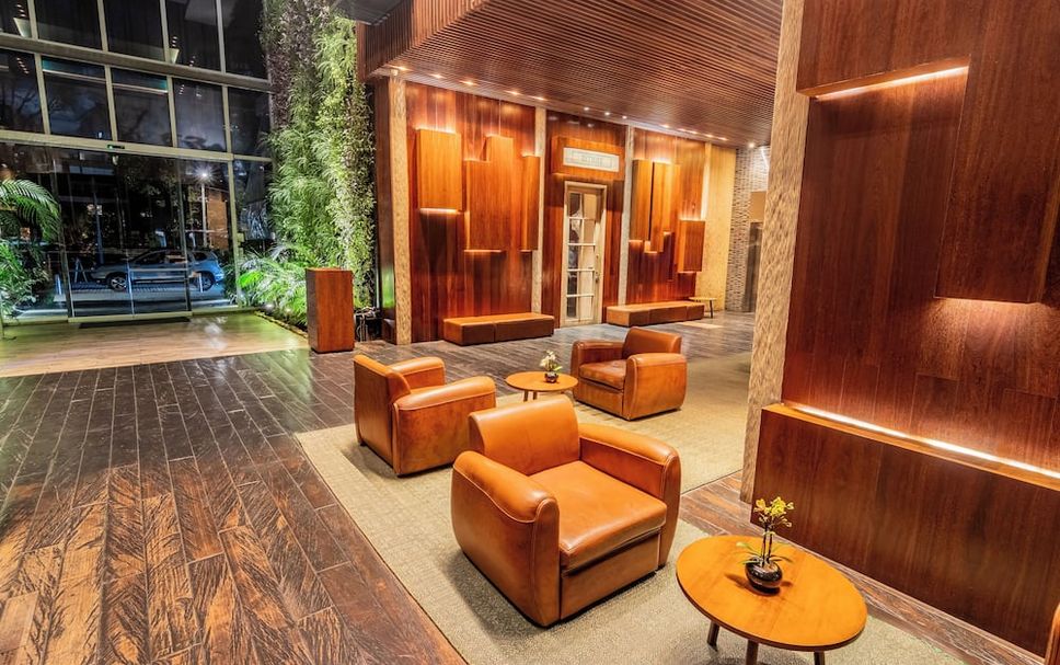 Balai Menunggu Gambar