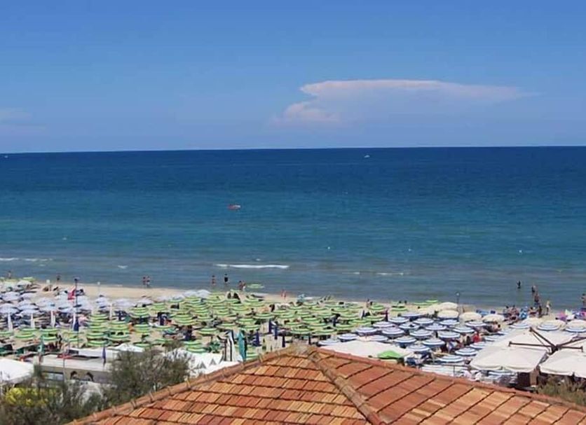 Pantai Gambar