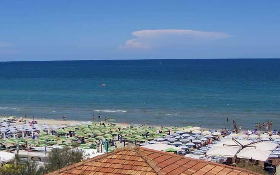Pantai Gambar