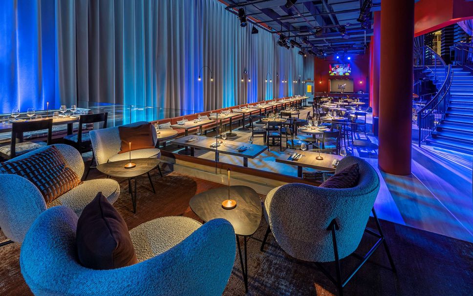 Balai Menunggu Gambar