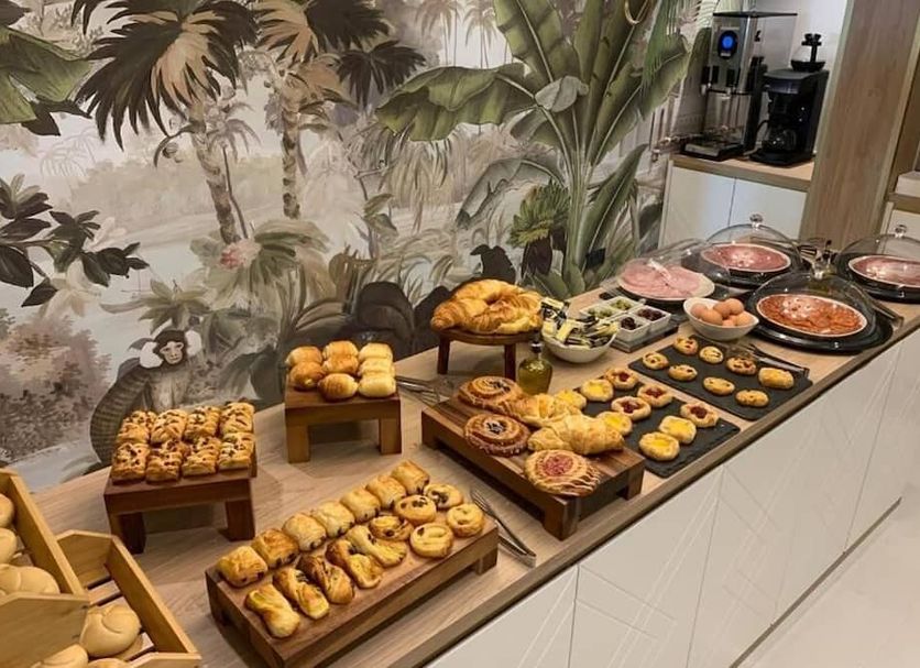 Buffet Gambar
