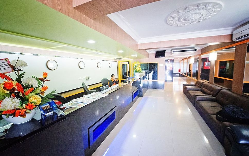 Meja Penyambut Tetamu Gambar