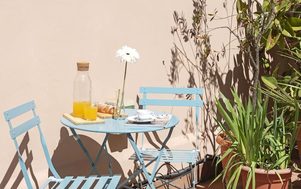 Patio Gambar