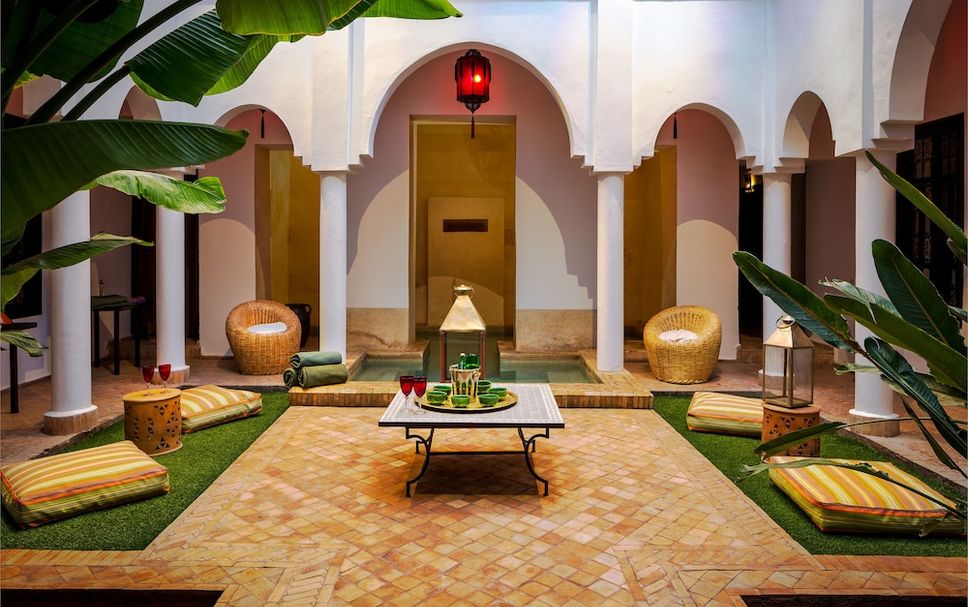 Patio Gambar