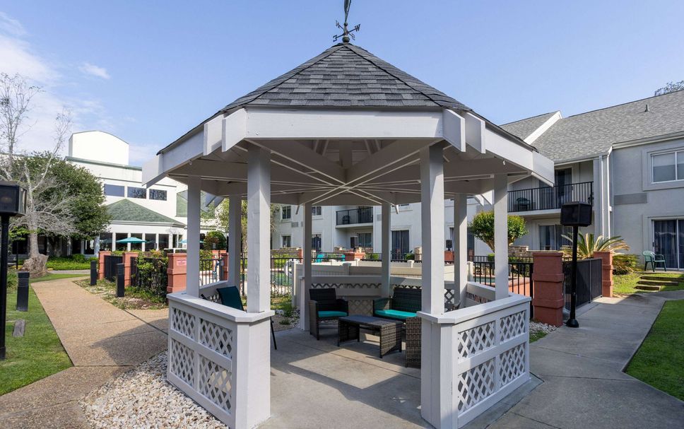 Patio Gambar
