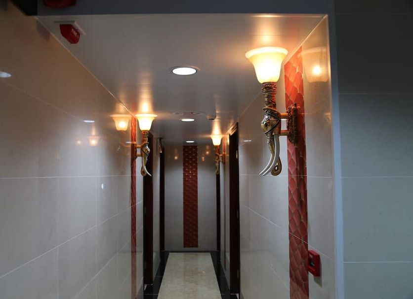 hallway Gambar