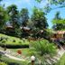 Pemandangan luar