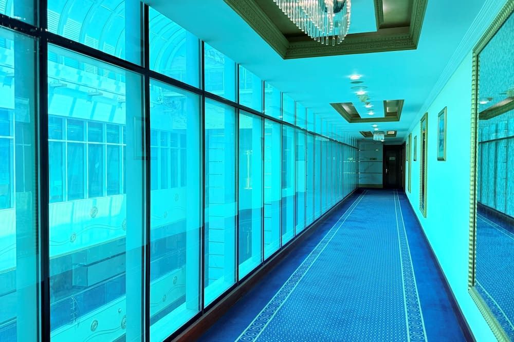 hallway Gambar