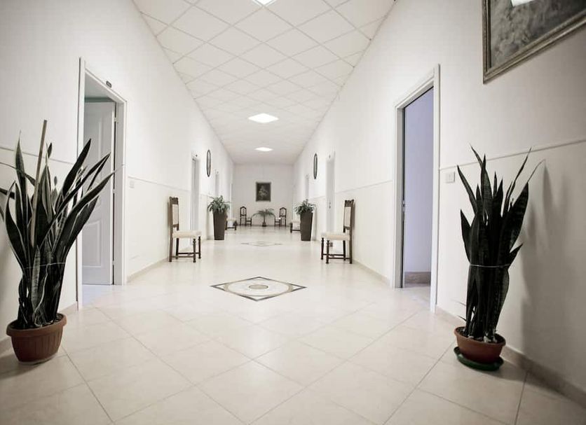 hallway Gambar