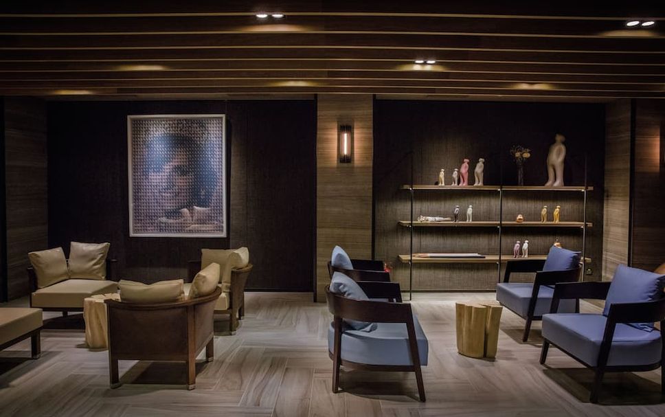 Balai Menunggu Gambar