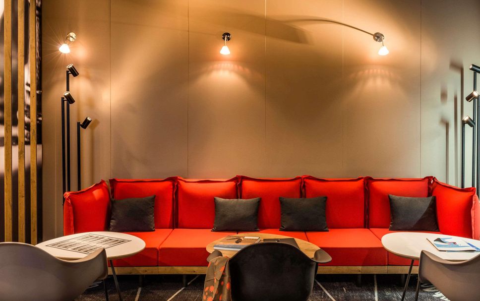 Balai Menunggu Gambar