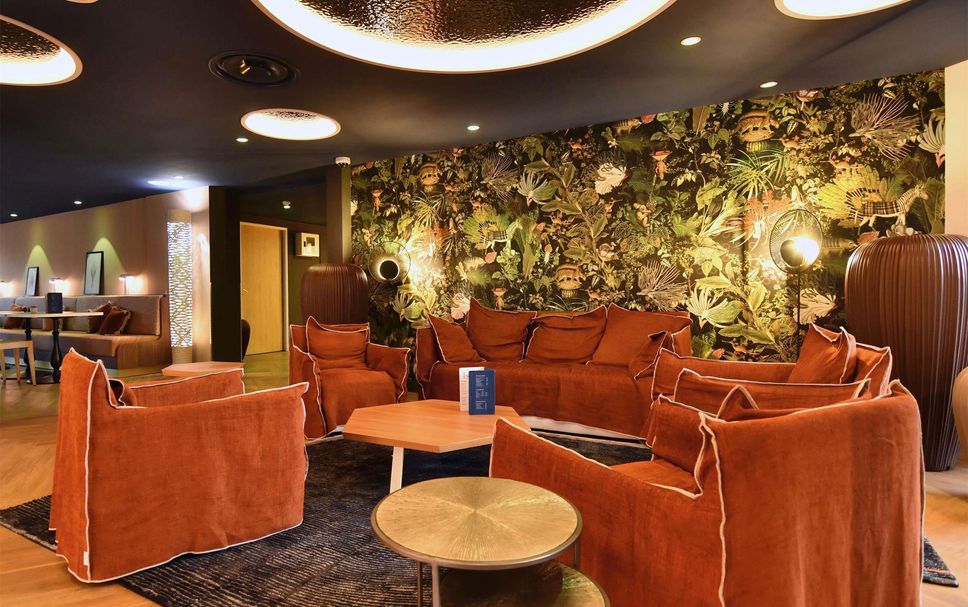 Balai Menunggu Gambar