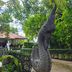 Pemandangan luar