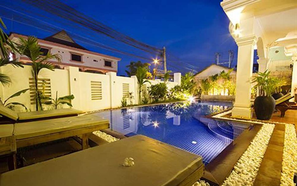 Kolam renang Gambar
