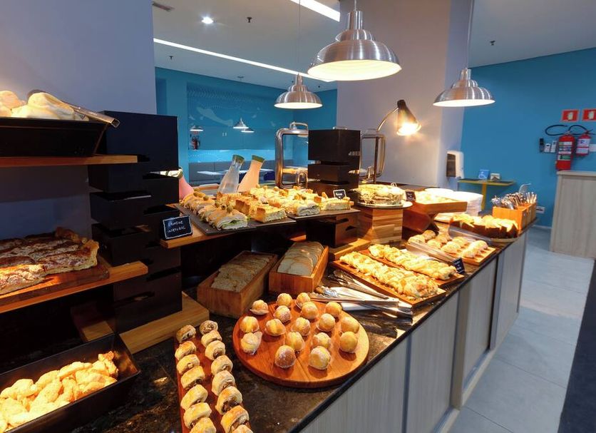 Buffet Gambar