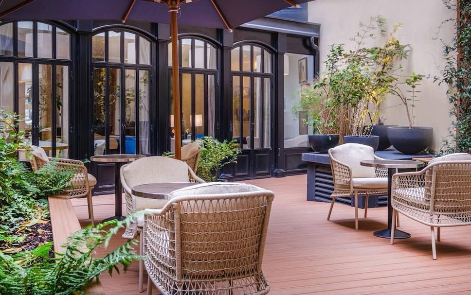 Patio Gambar