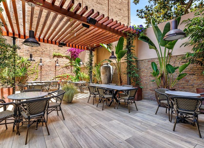 Patio Gambar