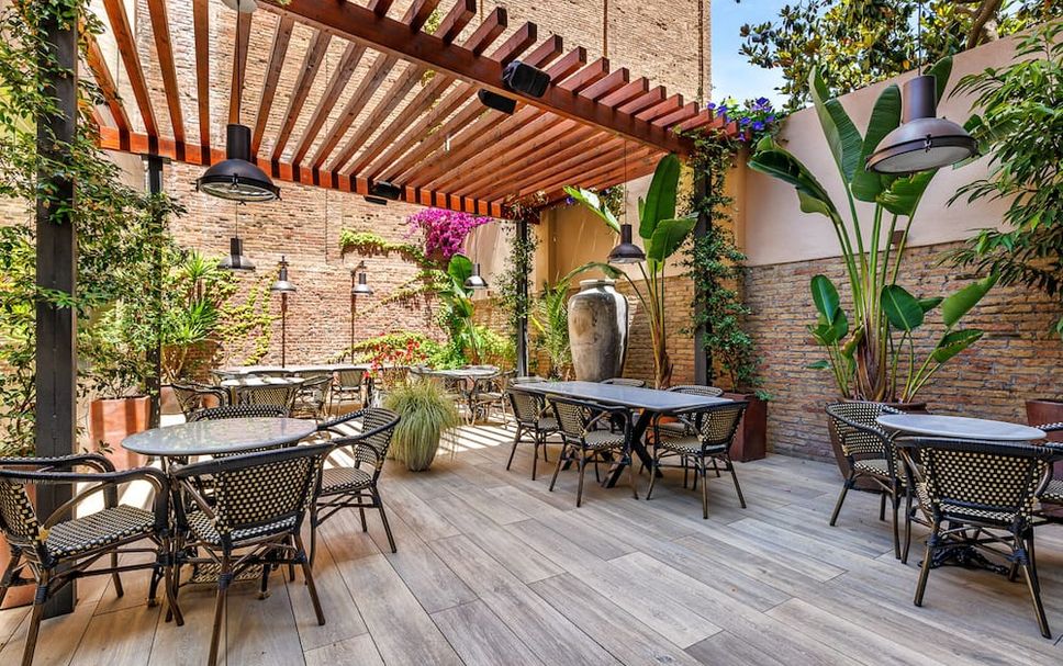 Patio Gambar
