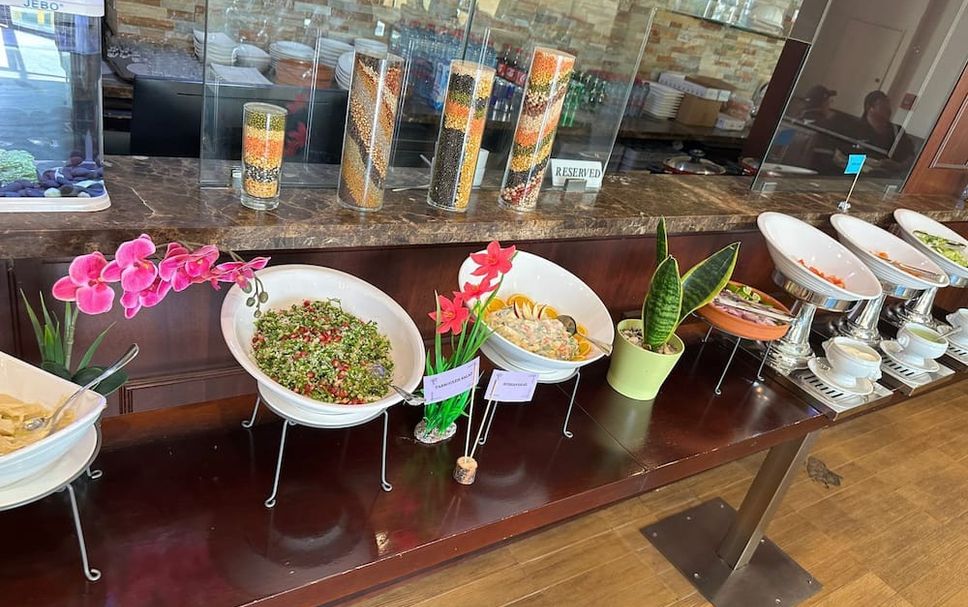 Buffet Gambar