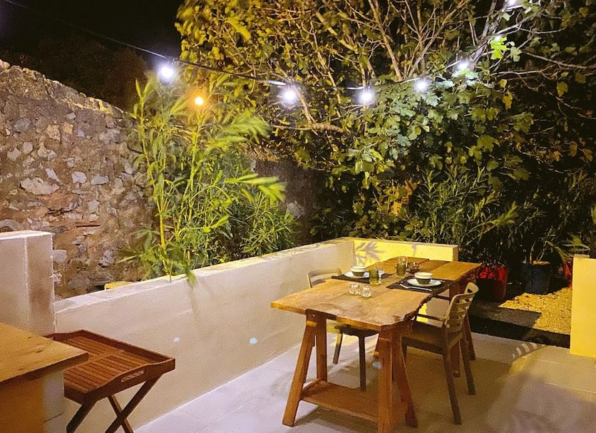 Patio Gambar